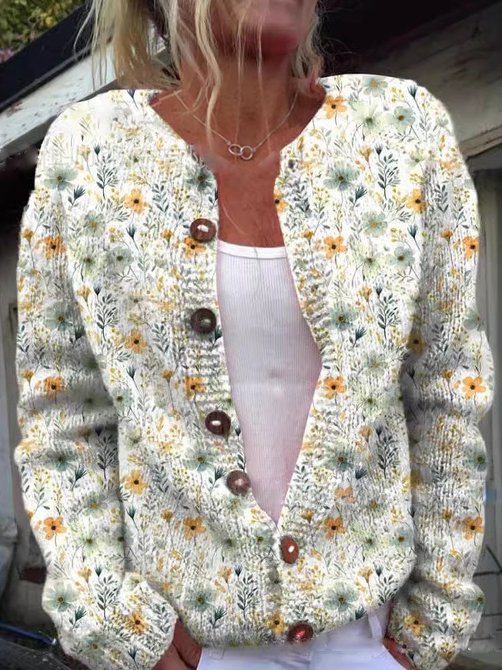 Cozy Cardigan Sweater with Refined Silhouette for Versatile Layering 2