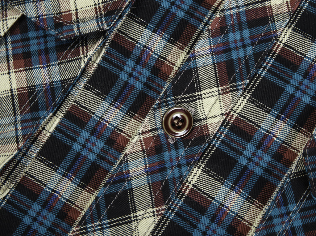Fitted Flannel Shirt Jacket for Men with Quilted Sleeves and Snap Buttons 5