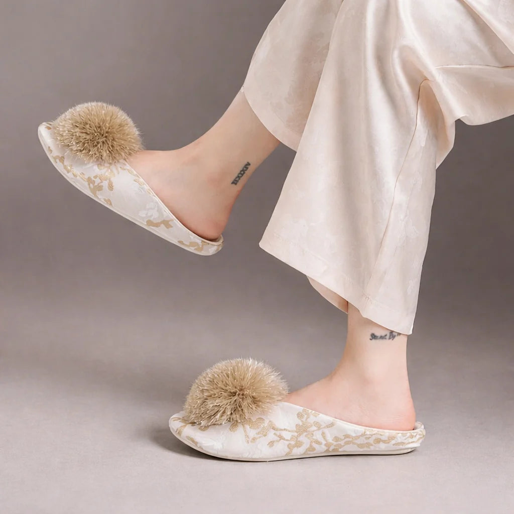 Jacquard Embroidered Slip-On Slippers with Cushioned Insole 3