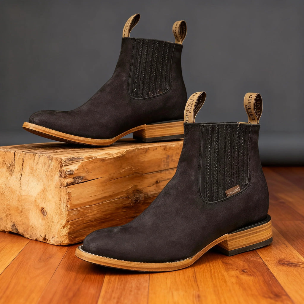 Men's Durable Ranch Boots with Supportive Heel and Elastic Panels 0