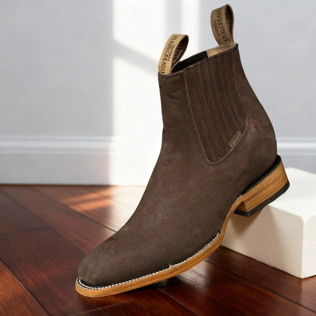 Men's Durable Ranch Boots with Supportive Heel and Elastic Panels 2