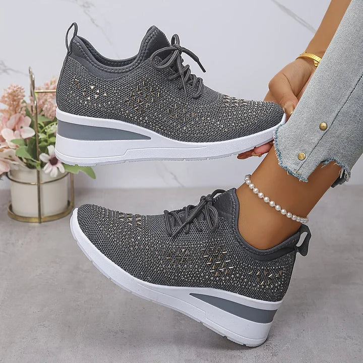Orthopedic Women's Shoes with Cushioned Support and Ergonomic Fit 3
