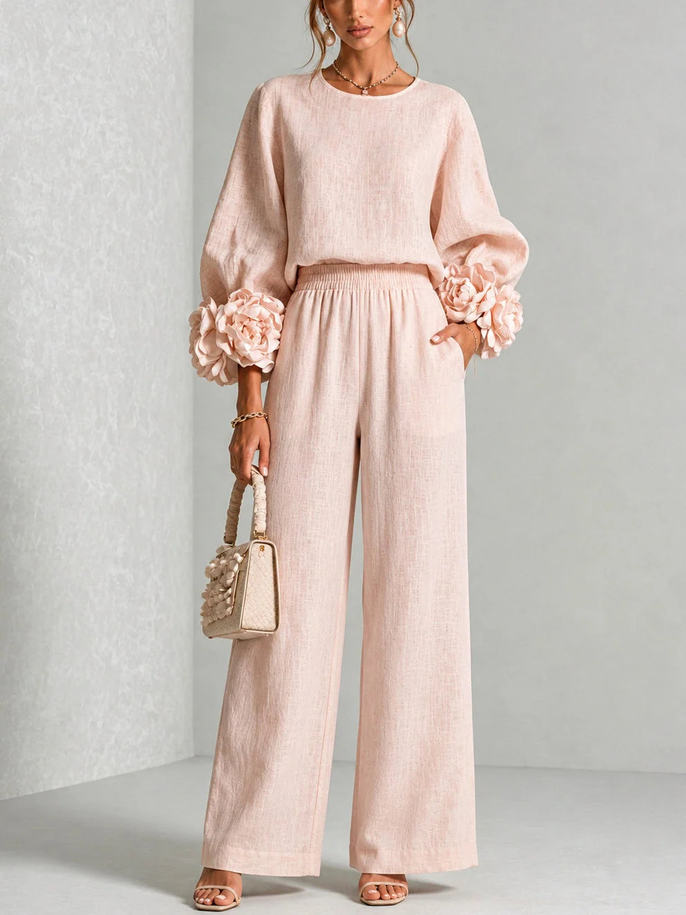 Two-Piece Floral Cuff Set - Relaxed Top & Wide-Leg Trousers for Women 0