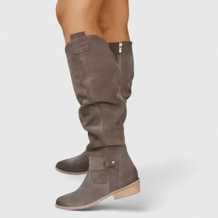Women's Orthopedic Boots with Gel Sole and 4 cm Heel for Comfort 3
